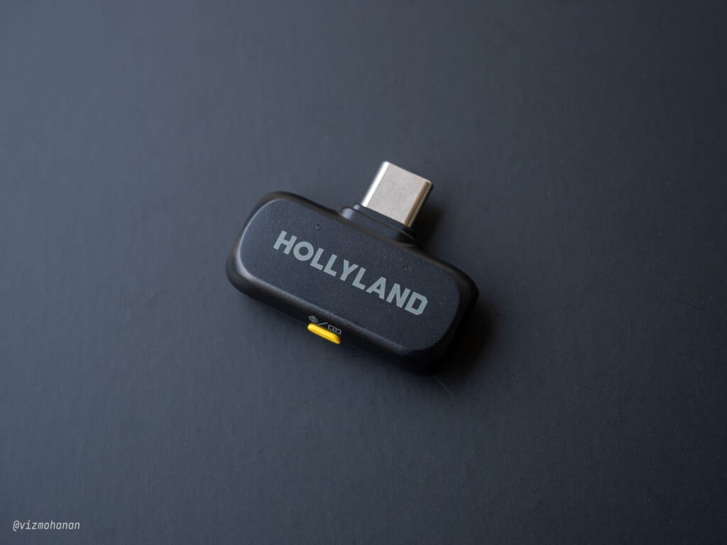 Hollyland-Lark-A1-Mini-Duo-Wireless-Microphone-Receiver-Top-Side-1